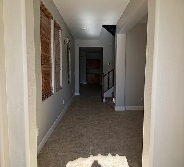 1337 S Colt Dr — Photo 2