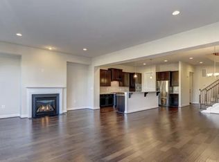 42586 Mantua Sq, Ashburn, VA 20148