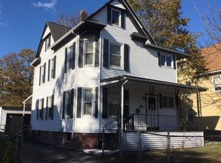 878 Carew St, Springfield, MA 01104