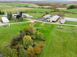 405 Pioneer Rd, Rockwood, PA 15557