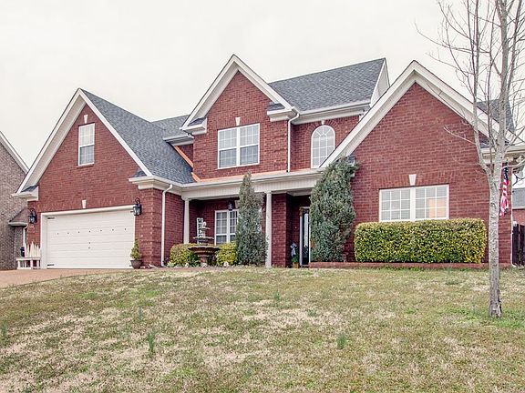 2nd image of 708 Willow Cove Dr