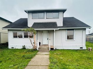 2735 Bay Avenue, Hoquiam, WA 98550
