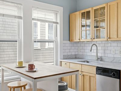 85 Jamaica St #3, Jamaica Plain, MA, 02130
