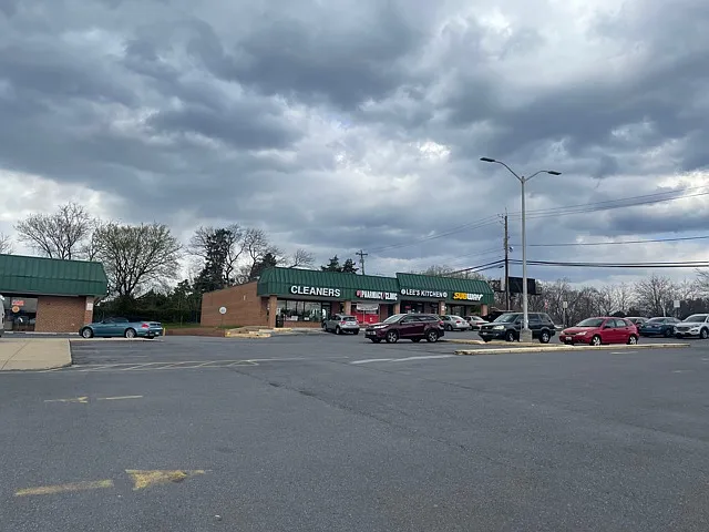 2121 Chippewa Pl — Photo 15