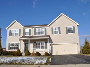 1133 Autumn Dr, Crystal Lake, IL 60014