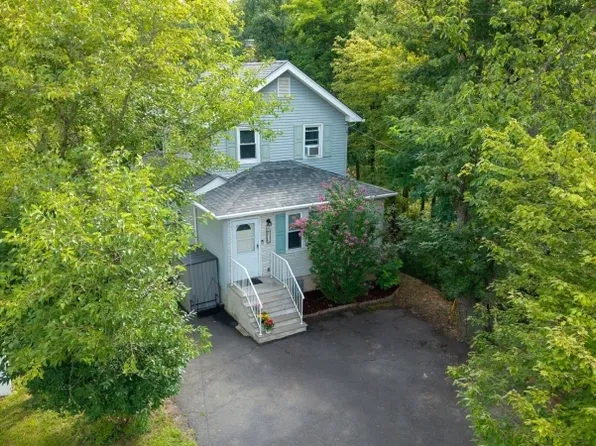 926 N Washington Ave, Green Brook Twp., NJ 08812