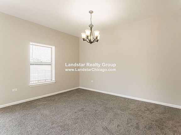 5th image of 1650 Riverwoods Dr Unit 210