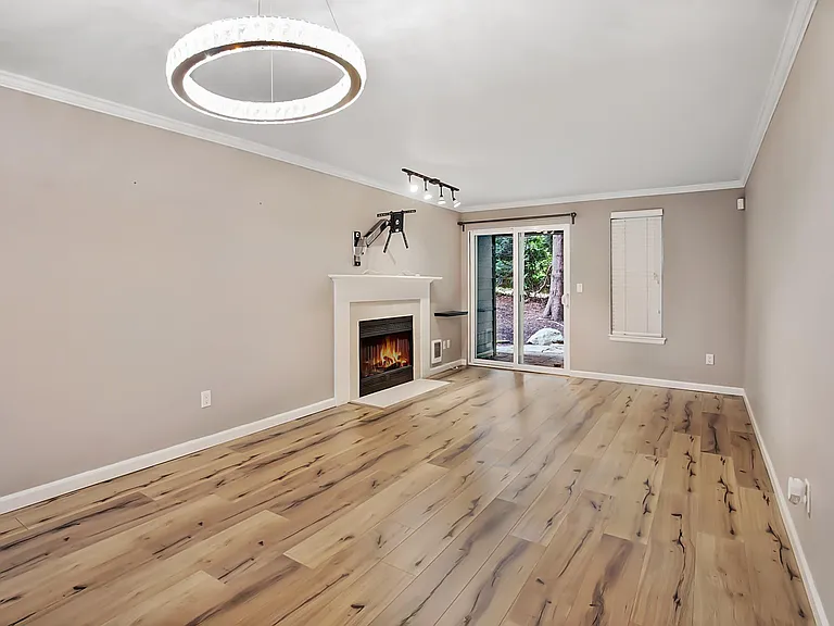 11102 NE 125th Ln #K135 — Photo 6