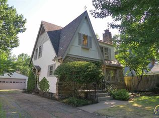 3023 SW Clark Ct, Topeka, KS 66604