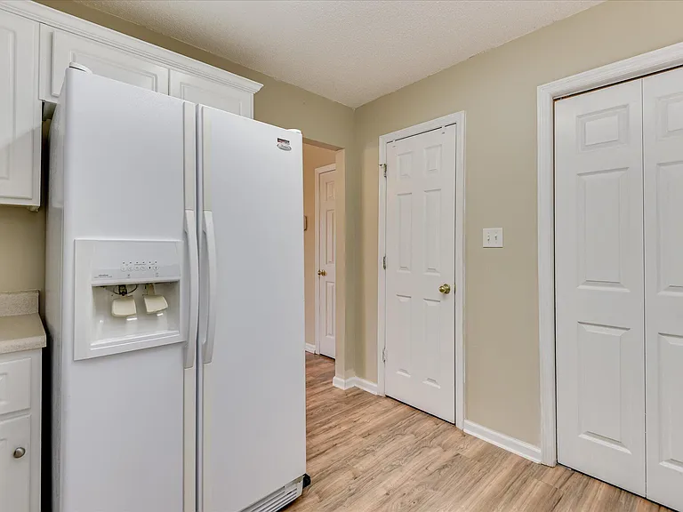 118 Charleston Row Blvd — Photo 11