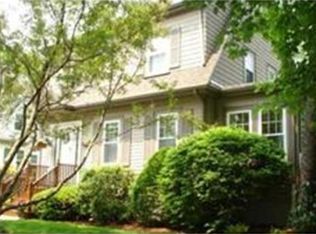 7 George St, Stoneham, MA 02180