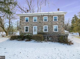 1361 Ironstone Dr, Boyertown, PA 19512