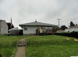 3060 Sheridan Rd, Dubuque, IA 52001