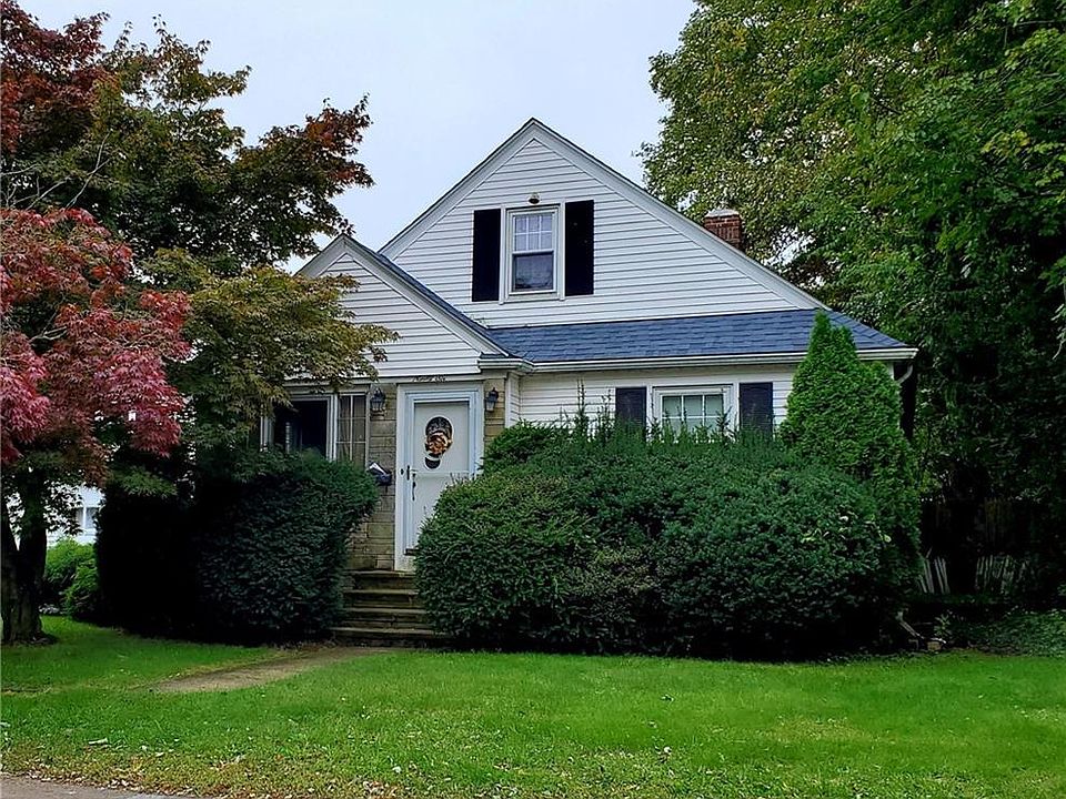 1st image of 96 Dunedin St