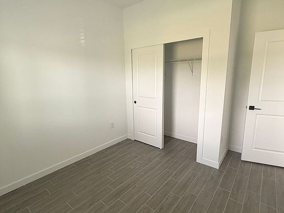 5th image of 1506 Gary Ln