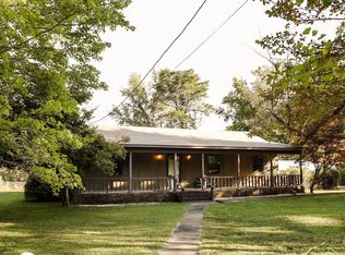 250 Moore Rd, Tuscumbia, AL 35674