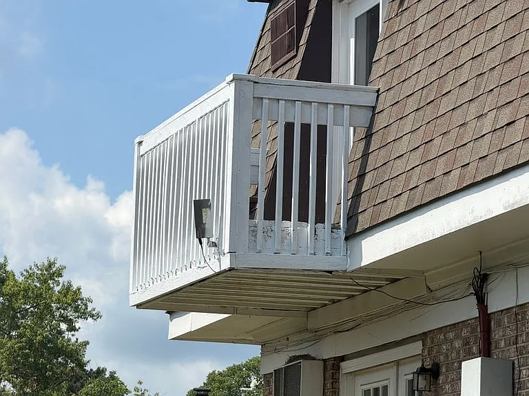 708 Green Feather Ct — Photo 9