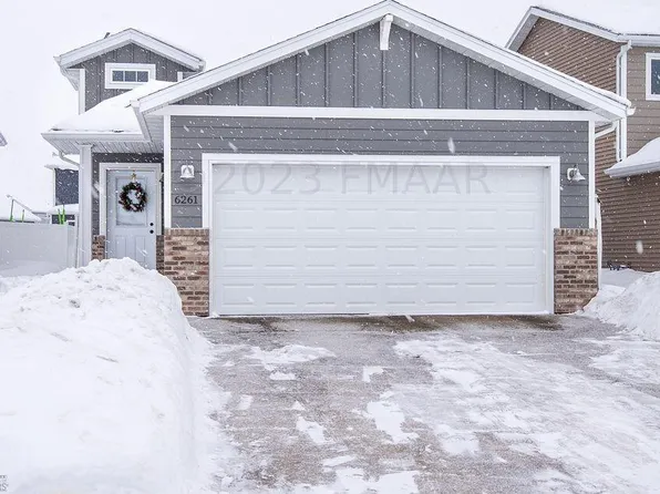 6261 58th St S, Fargo, ND 58104