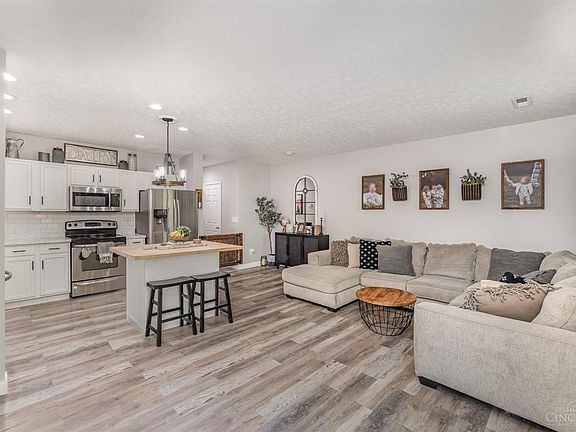 4th image of 1142 Telluride Dr APT 504