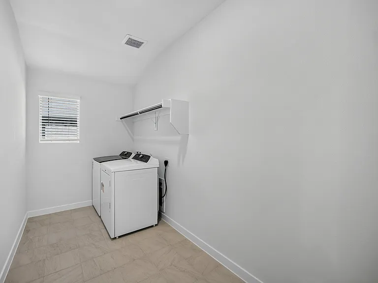 1934 Furlong Dr — Photo 26