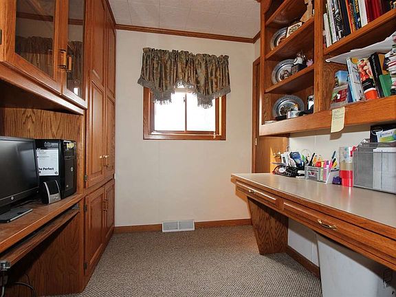 Office main level