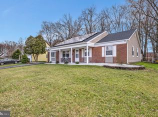 11 Edgely Ln, Willingboro, NJ 08046