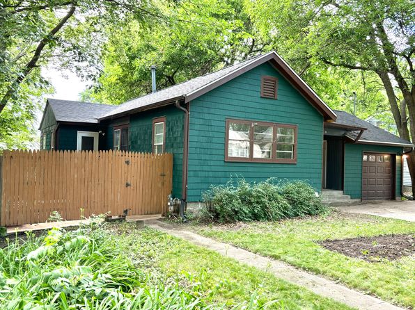 811 S Van Buren St