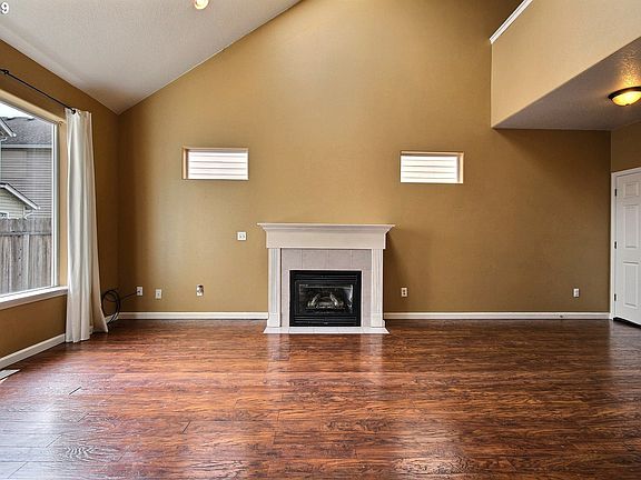 5th image of 13905 NE 63rd St