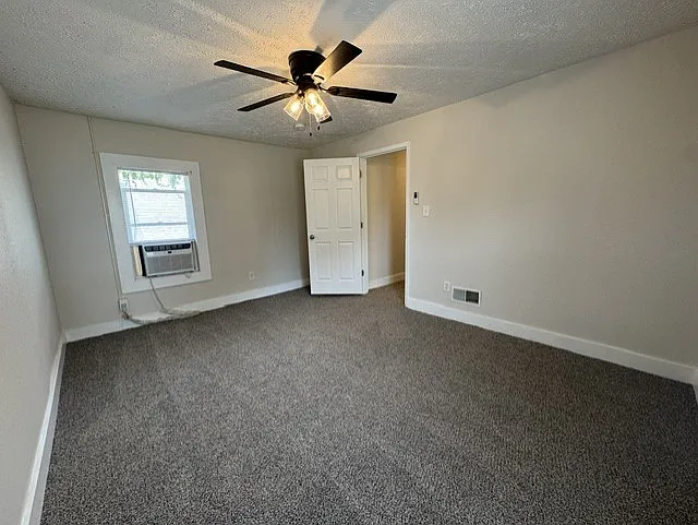 1531 S 8th St — Photo 23