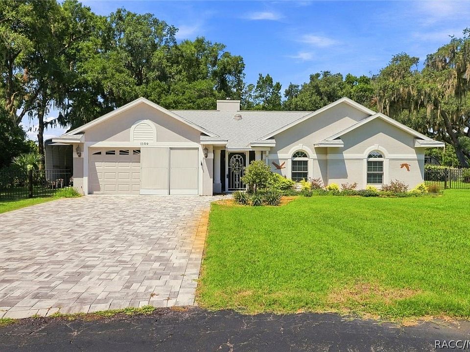 1st image of 1109 S Chateau Point