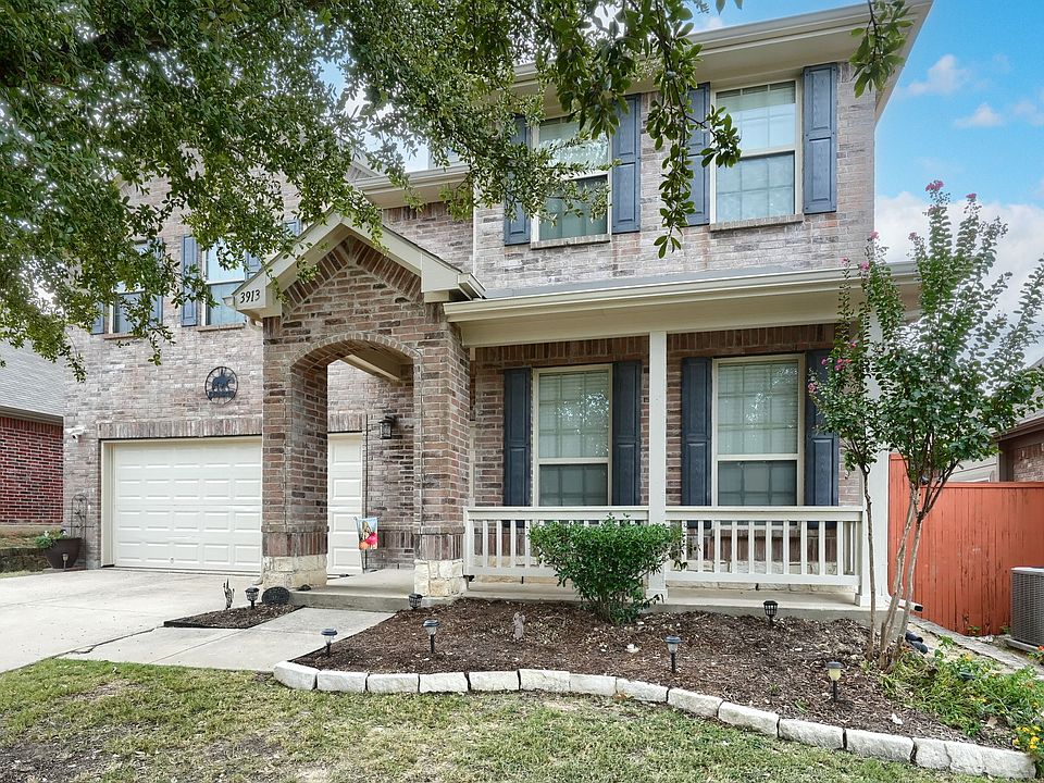 1st image of 3913 Edward Dr