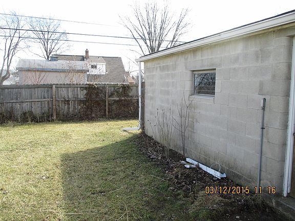 4th image of 4298 Beechgrove Dr