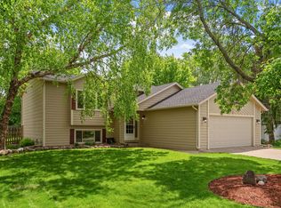 3958 Worchester Dr, Eagan, MN 55123