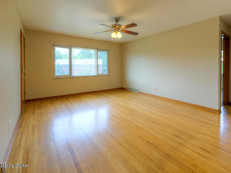 2713 Riedling Dr #2 — Photo 6