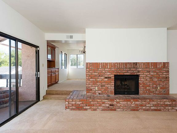 5th image of 11911 Magnolia Blvd APT 34