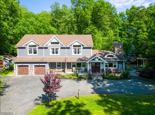 36 Ridgeview Ter, Wayne, NJ 07470