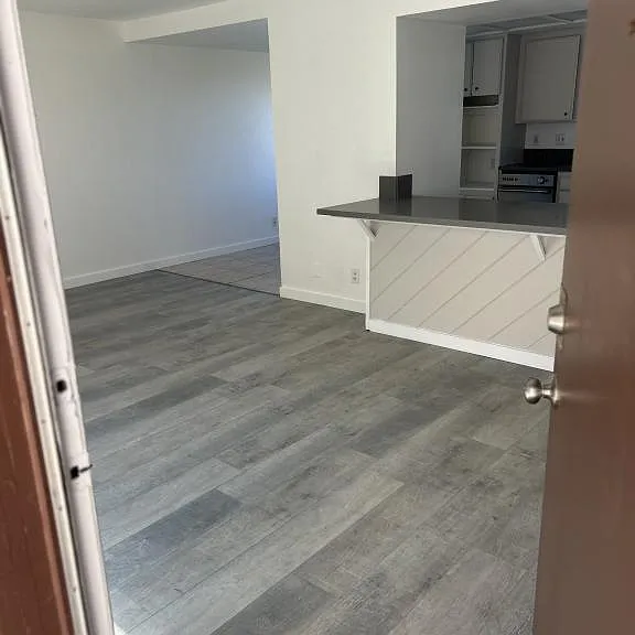 120 E Avenue Q7 — Photo 6
