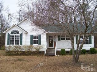 530 John Humphrey Rd, Burgaw, NC 28425