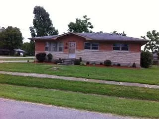 8211 Atlanta Pkwy photo 1