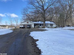 3035 Breen Rd, Emmett, MI 48022