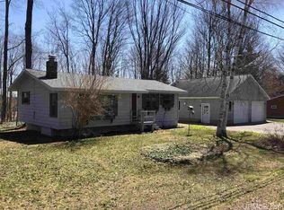 21991 Creamery Rd, Chassell, MI 49916