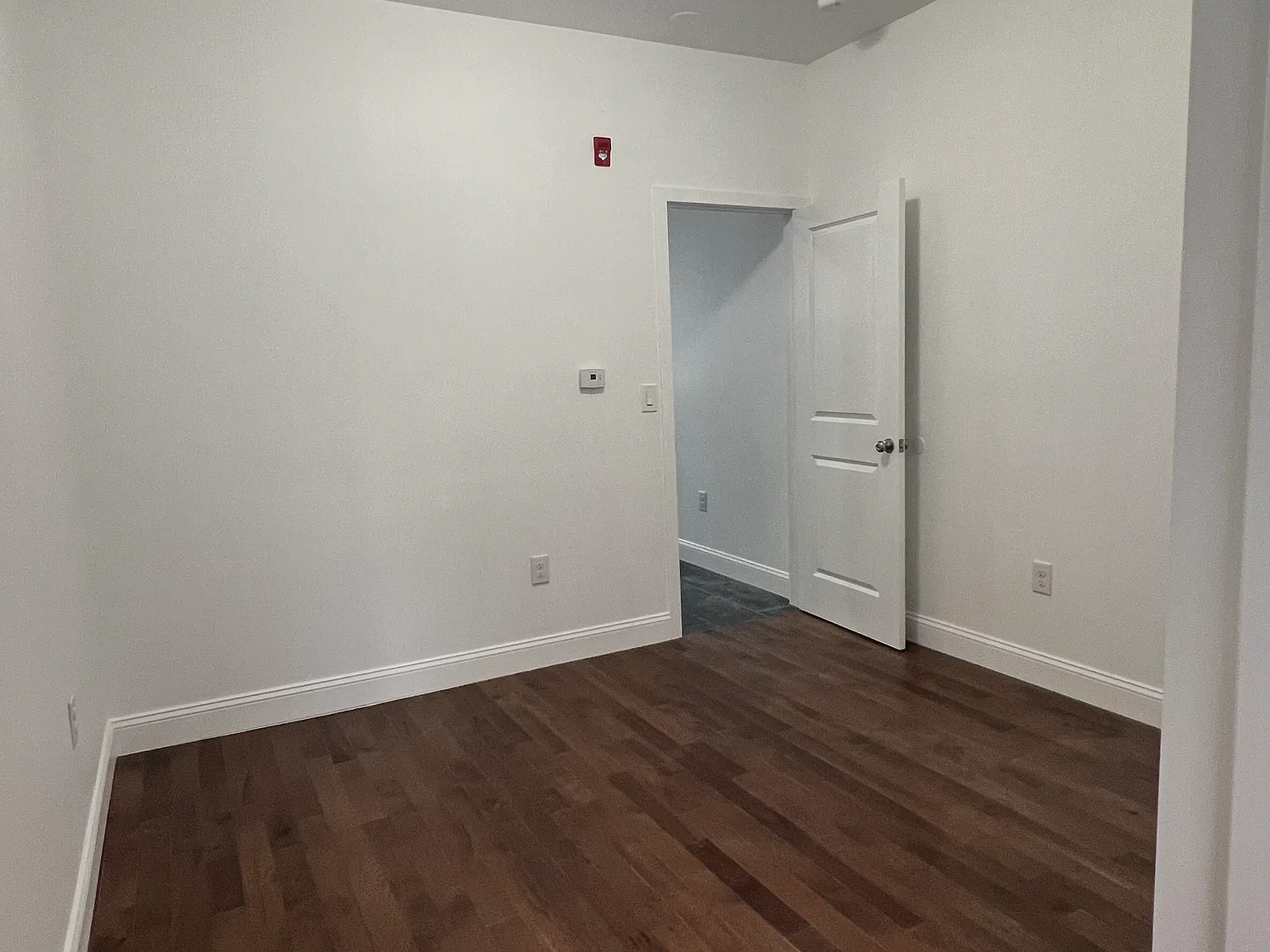1 bed, $975 — Photo 4