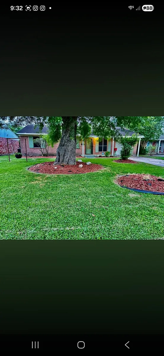Building Photo - 4303 Oakside Dr