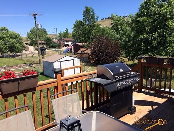 2nd image of 7408 Hellen Dr