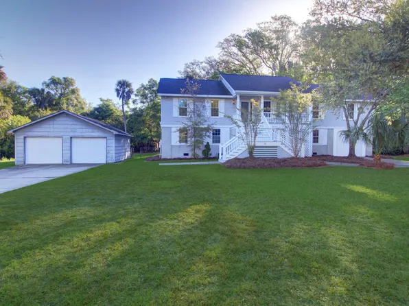 32 32nd Ave, Isle Of Palms, SC 29451