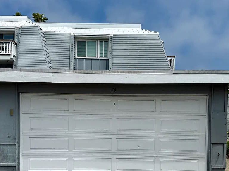 2 Car Garage (detached).