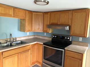 17 Elm St APT 3, Brewer, ME 04412