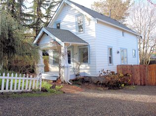 243 SE Dora Ave, Troutdale, OR 97060