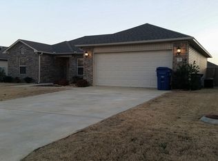 25 Bartlett Ln, Ward, AR 72176