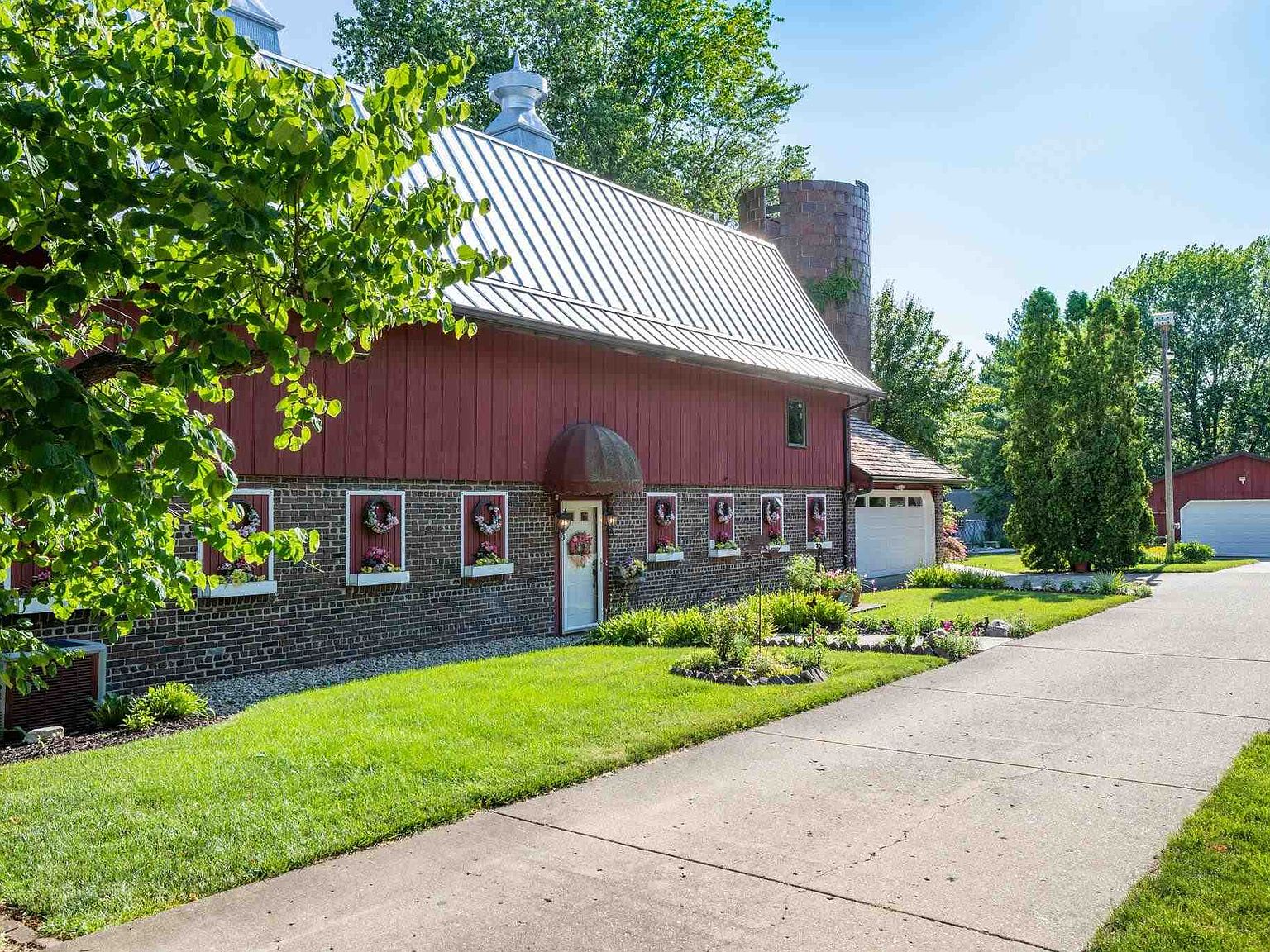 1451 Highview Rd, East Peoria, IL 61611 Zillow